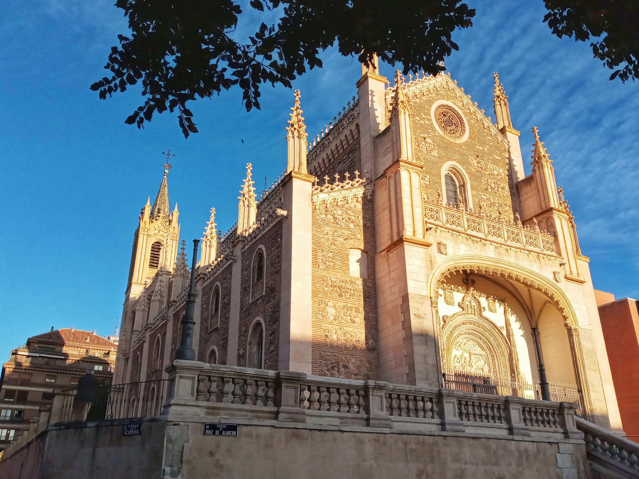 Los Jerónimos, una Iglesia “Real”