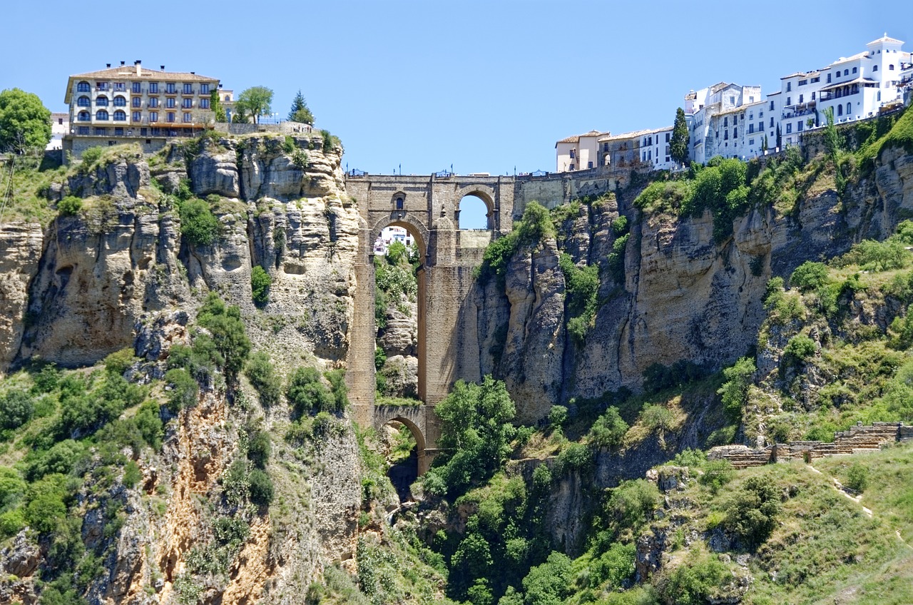 Ronda: Descubre la ciudad del Puente Nuevo y mucho más